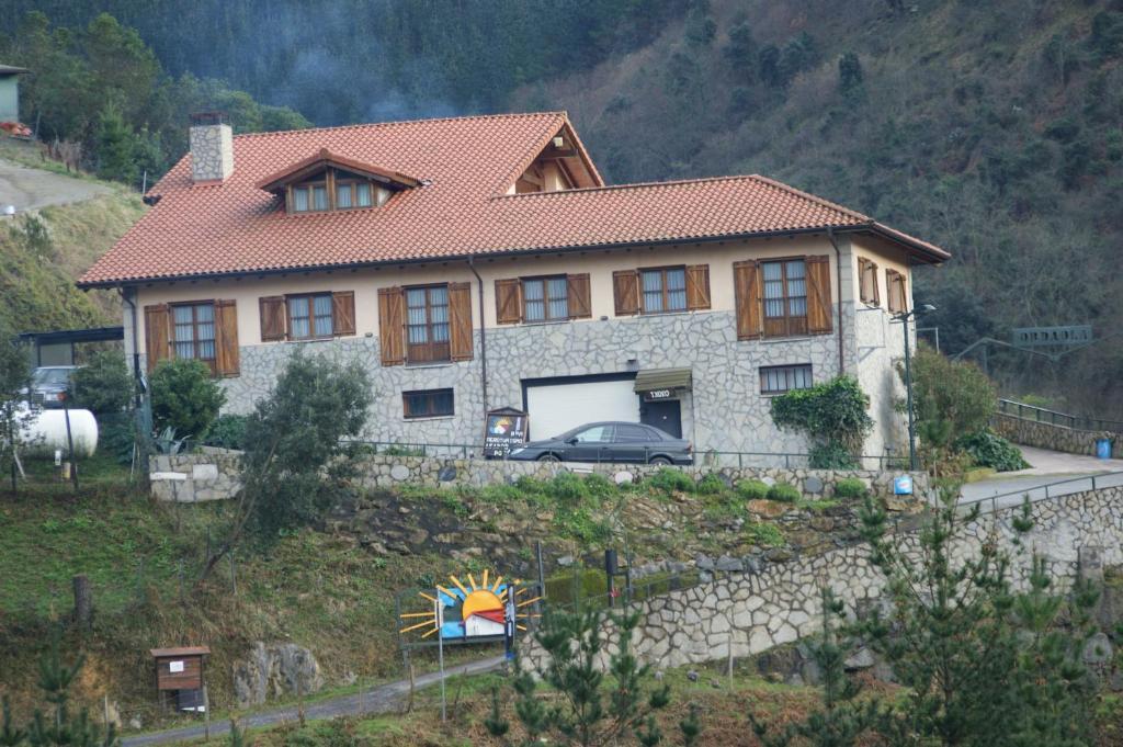 Agroturismo Ordaola Alonsotegi Exterior photo
